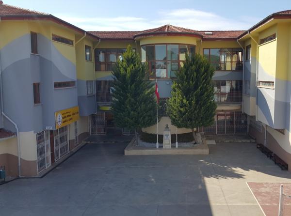 Manavgat Kemer Fatma Turgut Şen Anadolu Lisesi Fotoğrafı