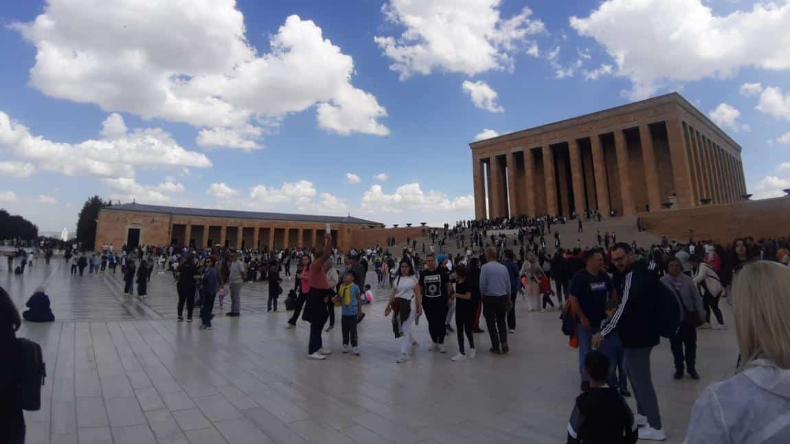 Öğrencilerimizle Eskişehir ve Ankara Gezisi Yaptık